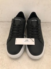 CALVIN KLEIN LEATHER TRAINERS BLACK/WHITE SIZE 10.5 RRP- £120