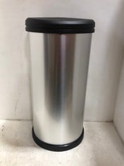 CURVER DECO BIN -40L TO INCLUDE PET DRY FOOD CONTAINER 20KG STAINLESS STEEL