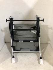 CARLETT CLASSIC FAMILY 4-WHEEL FOLDING SHOPPING TROLLEY