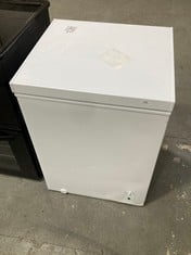 SWAN CHEST FREEZER IN WHITE - MODEL NO. SR750130W