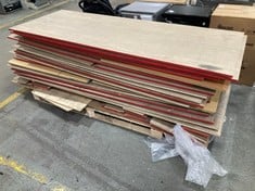 PALLET OF ASSORTED WOOD BOARDS (KERBSIDE PALLET DELIVERY)