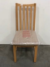 OAK CHAIR WITH CREAM FABRIC CUSHION