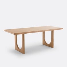 LAREDOUTE OAK TABLE MODEL: GLD223 BOX 1 OF 2