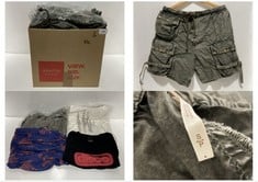 15 X WOMEN'S ASSORTED CLOTHING IN SIZE S TO INCLUDE WILD BAY PARACHUTE SHORTS IN COLOUR GREY- SIZE S (RRP-£88)