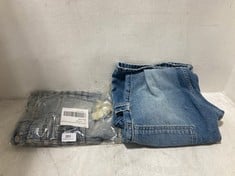 LOVING GOOD VIBRATIONS WOMEN'S DISTRESSED BLUE WASHED DENIM SHORT- SIZE 29 TO INCLUDE MAJOR LEAGUES MID RISE CUFFED CROP BLUE JEANS-SIZE 29- TOTAL RRP £186