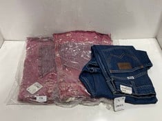 3 X ASSORTED ADULT CLOTHING ITEMS TO INCLUDE NOT YOUR GF DENIM MINI SKIRT PINK - SIZE 28 - TOTAL RRP £363