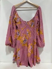 WOMEN'S PINK FLORAL LOG SLEEVE DRESS- SIZE M- RRP £100