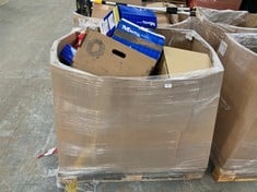 PALLET OF ASSORTED ITEMS TO INCLUDE SCHAEFFLER TIMING BELT KIT - MODEL NO. 530069110 TO INCLUDE MANN FILTER AIR FILTER - MODEL NO. C37009 (ZONE 2) (KERBSIDE PALLET DELIVERY)