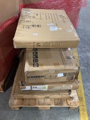 PALLET OF ASSORTED ITEMS TO INCLUDE PAWHUT 2 DOOR INDOOR RABBIT HUTCH - MODEL NO. D51-069 TO INCLUDE MIDWEST FOLDING DOG CRATE - MODEL NO. B36 (ZONE 3) (KERBSIDE PALLET DELIVERY)