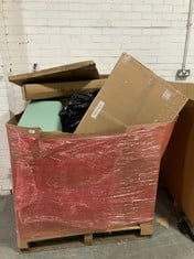 PALLET OF ASSORTED ITEMS TO INCLUDE VOUNOT LARGE 4 TIER CLOTHES AIRER TO INCLUDE CURVER 30L HOUSEHOLD BIN (ZONE 4) (KERBSIDE PALLET DELIVERY)