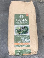 PALLET OF LAKES ESTABLISHED TURKEY PREMIUM SENIOR PET FEED 12KG (ZONE 4) (KERBSIDE PALLET DELIVERY)