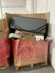 PALLET OF ASSORTED ITEMS TO INCLUDE KMINA FOLDING INDOOR ROLLATOR - MODEL NO. K10017 TO INCLUDE GREENWORKS HEDGE TRIMMER - MODEL NO. G40PHA (ZONE 4) (KERBSIDE PALLET DELIVERY)