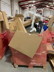 PALLET OF ASSORTED ITEMS TO INCLUDE TOILET FRAME IN WHITE TO INCLUDE FOLDABLE CLOTHES AIRER IN GREY (ZONE 4) (KERBSIDE PALLET DELIVERY)