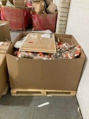 PALLET OF ASSORTED ITEMS TO INCLUDE QTY OF 22PCS ARTIFICIAL PUMPKIN DECORATIONS IN MULTI COLOUR (ZONE 4) (KERBSIDE PALLET DELIVERY)