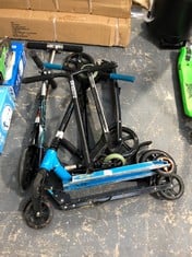 APPROX 4 X ASSORTED SCOOTERS TO INCLUDE MONGOOSE STUNT SCOOTER IN BLUE / BLACK