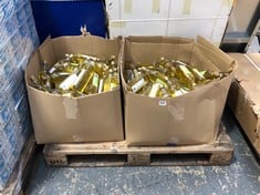 PALLET OF DELICATE LIGHT IN COLOUR OLIVE OIL 1L