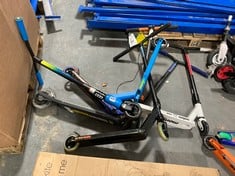 5 X ASSORTED STUNT SCOOTERS TO INCLUDE MONGOOSE RISE STUNT SCOOTER IN BLACK / BLUE