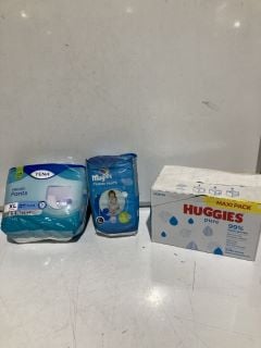 BOX OF ITEMS TO INCLUDE SANITARY ITEMS