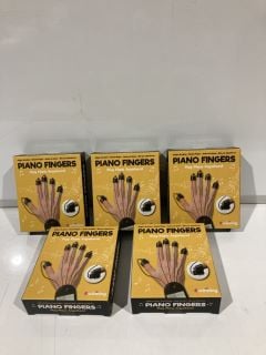 BOX OF PIANO FINGERS