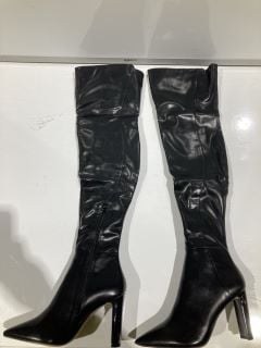 ALDO THEJAN SHOE SIZE 4 BOOTS TO INCLUDE ALDO ZOEWERWEN SHOE SIZE 6