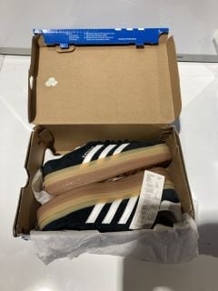 ITEMS TO INCLUDE ADIDAS GAZELLES BOLD WHITE SIZE 5 AND ADIDAS CAMPUS SIZE 6