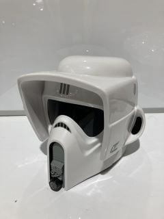 STAR WARS SCOUT TROOPER PREMIUM ELECTRONIC HELMET RRP £105