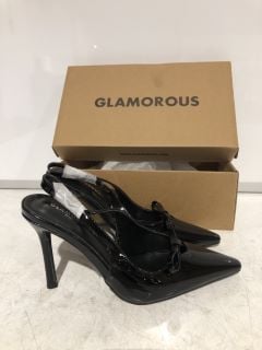 BOX OF ITEMS TO INCLUDE PAIR OF GLAMOROUS LADIES SHOES SIZE 3 BLACK AND HOTTER BLACK BOOTS SIZE 5