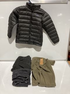 SMALL DICKIES BLACK PUFFER JACKET, PATAGONIA SMALL PUFFER JACKET AND NEW LOOK KIND DENIM JEANS