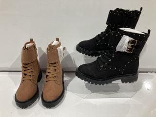 2 X FOOTWEAR TO INCLUDE BY VERY TAN BOOTS 5 RRP £124.99