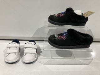 2 X FOOTWEAR TO INCLUDE POLO RALPH LAUREN WHITE 2 RRP £106.99