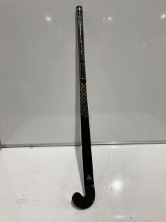 1 X NEMESIS DRAGON CARBON HOCKEY STICK RRP £345.00