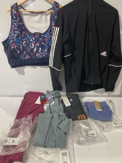 BOX OF ITEMS TO INCLUDE REEBOK PURPLE TIGHTS SMALL