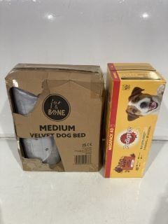 BOX OF ITEMS TO INCLUDE JUNIOR PETS BED