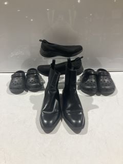 BOX OF ITEMS TO INCLUDE BLACK HEELED BOOTS 7