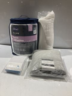 BOX OF ITEMS TO INCLUDE HOME LIFE BATH SHEETS