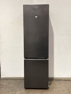 SAMSUNG RB38T605DB1 FREE STANDING FRIDGE FREEZER (003247817) RRP £399