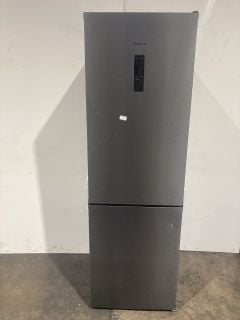 SIEMENS KG36NXXDF FREE STANDING FRIDGE FREEZER, STAINLESS STEEL (003280995) RRP £899