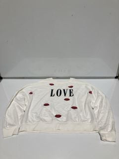 1 X BOX OF PREMIUM DESIGNER APPAREL TO INCLUDE FOREVER UNIQUE BRODERIE T SHIRT WHITE SIZE 14 TOTAL