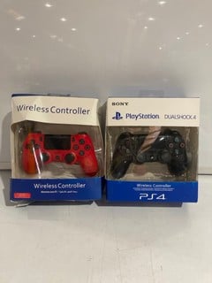 2 X WIRELESS PLAYSTATION 4 CONTROLLERS