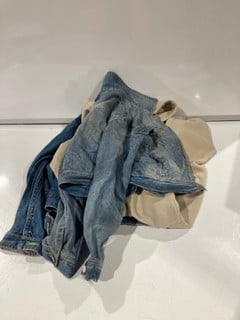 BOX OF CLOTHING TO INCLUDE ZARA CREAM HOODIE