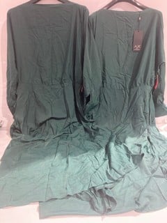 4 X AX PARIS GREEN LOW MIDI DRESS SIZE 16