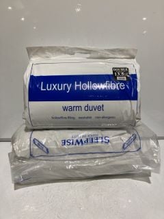 LUXURY HOLLOWFIBRE WARM DUVET SIZE DOUBLE 13.5 TOG TO INCLUDE SLEEPWISE SUPER DELUXE 2 BOUNCE BACK HOLLOWFIBRE PILLOWS