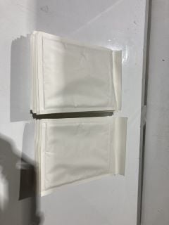 1 X BOX OF WHITE MAILLING BAGS