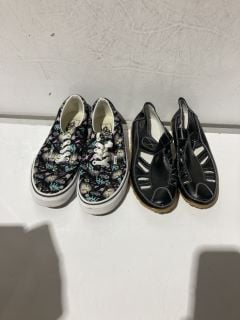 1 X BOX OF SHOES TO INCLUDE FLORAL VANS