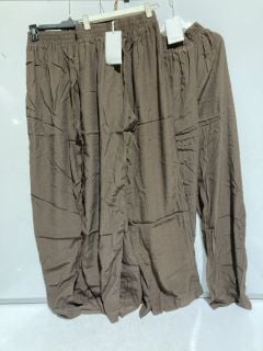 3 X PREMIUM DESIGNER APPAREL TO INCLUDE MICHELLE KEEGAN TROUSERS SIZE 10 BROWN TOTAL RRP £120