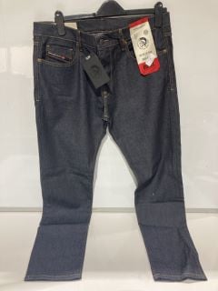 2 X DIESEL JEANS D-STRUKT LARGE SIZE 32 TOTAL RRP £114