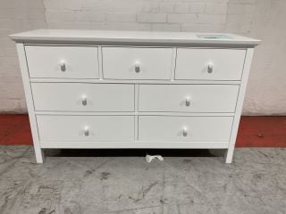 7 DRAW DRESSER IN WHITE RRP £699 (003335217)