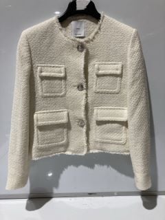 1 BOX OF ITEMS TO INCLUDE MANGO TWEED  FABRIC JACKET WITH POCKETS  WHITE SIZE MEDIUM