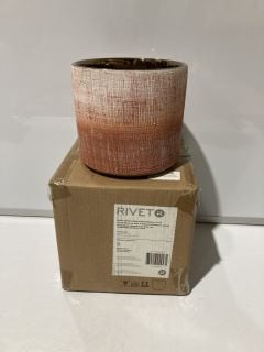 2 X RIVET RUSTIC TEXTURED STONEWARE PLANTER, CORAL