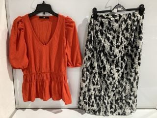 1 BOX OF PREMIUM DESIGNER APPAREL TO INCLUDE LEOPARD HIGH NECK BLOUSE- PRINT SIZE 12 RRP £120